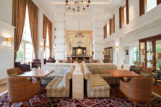 Verandah Bar & Lounge at The Danna Verandah Bar & Lounge at The Danna