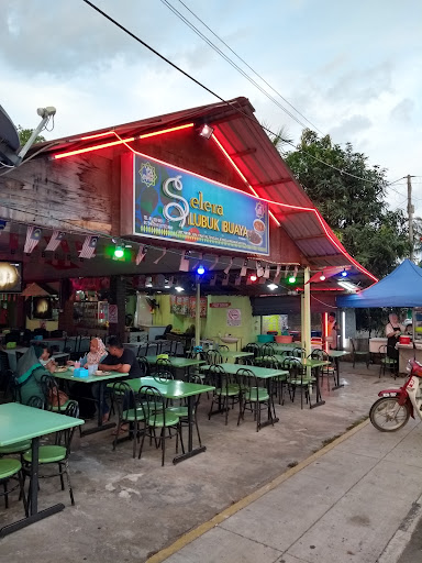 Selera Lubuk Buaya