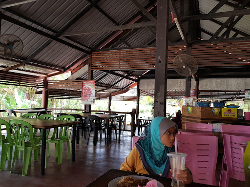 Zul Ikan Bakar Zul Ikan Bakar
