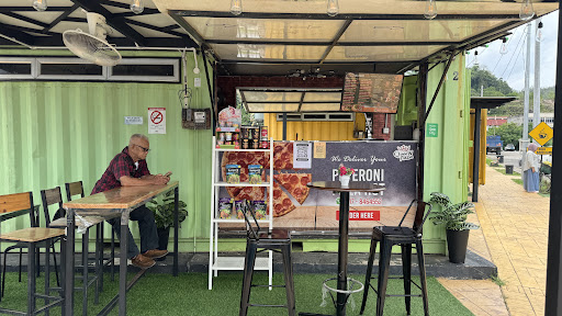 Quee'N Pizza Gua Musang Quee'N Pizza Gua Musang