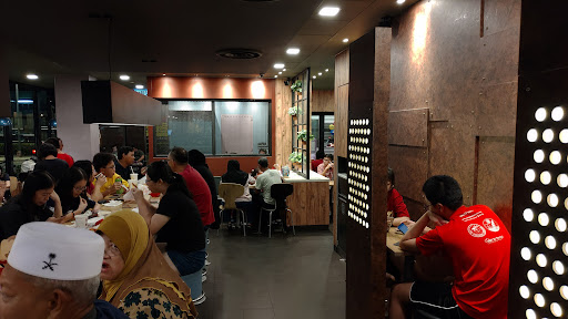 McDonald's Batu Berendam DT McDonald's Batu Berendam DT