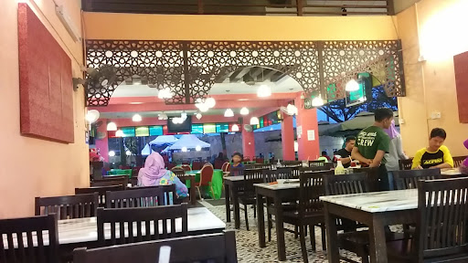 Rumah Makan Dataran Nilai by Marhaban Bikum