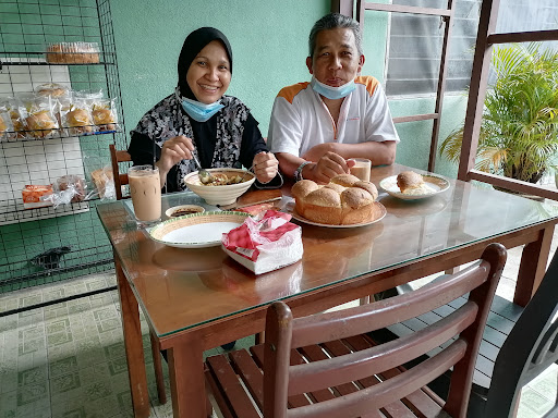 Butik Roti Maria, Family Riverside Kitchen & Event Space