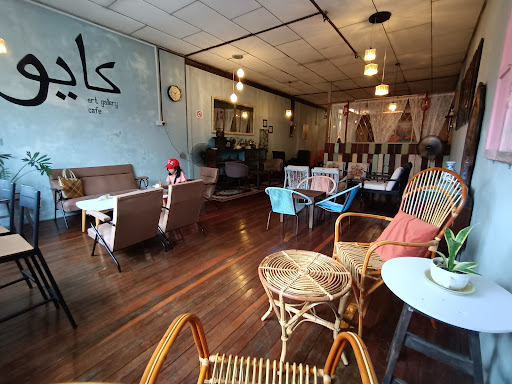 Kayo Cafe - Klasik Aesthetic Cafe Tampin