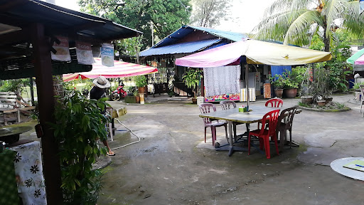 Featherlight Restaurant