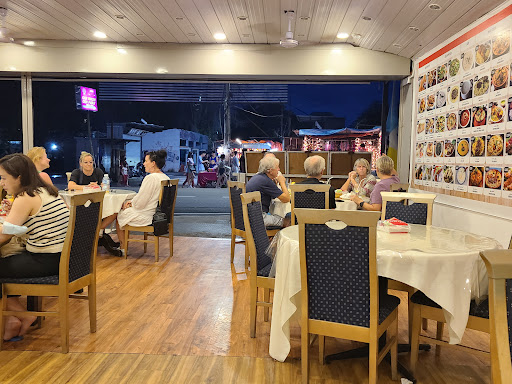 D’Feringghi Tandoori House | Indian • Western • Arabic D’Feringghi Tandoori House | Indian • Western • Arabic