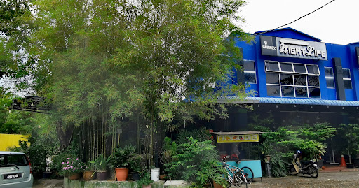 夜市海鲜冷气饭店 Nightlife Restaurant & Entertainment