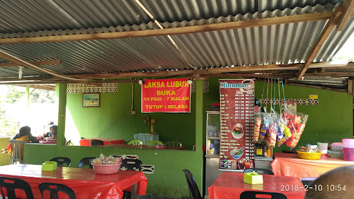 Laksa Lubuk Dapur Kayu Kak Ma