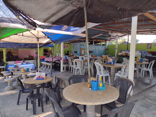Kedai Roti Canai Mail Jalan Teluk Muroh ( Teluk Muroh, Lumut, Perak ) Kedai Roti Canai Mail Jalan Teluk Muroh ( Teluk Muroh, Lumut, Perak )
