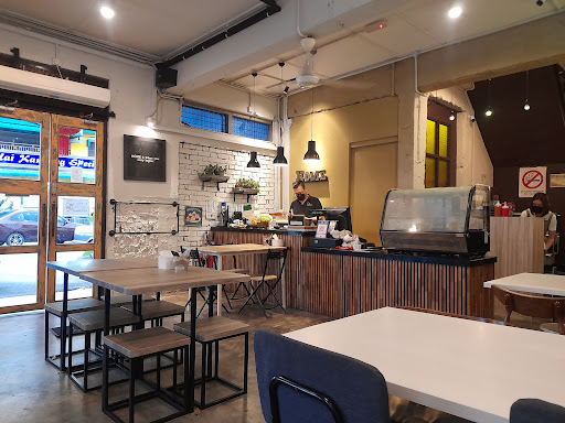 Empat Sekawan (Parit Buntar)