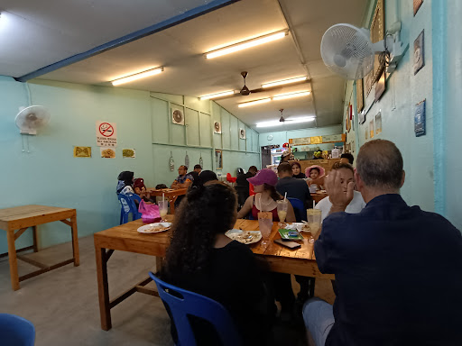 Warung De Cenang Warung De Cenang