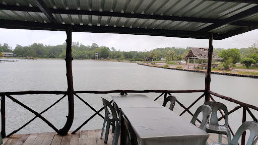 Rikaraya Seafood Restaurant