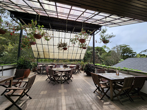 Liwagu Restaurant