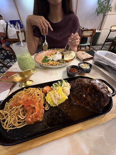 Pate Grill House Gaya Street