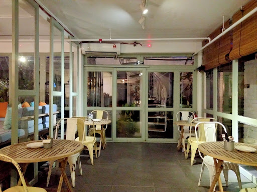 Balin Roofgarden Bistro & Bar