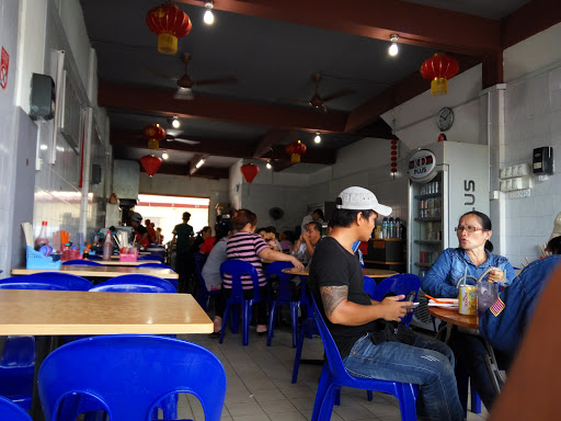 New Wan Wan Cafe (ๆฐๆบๆบ่ถๅฎค) New Wan Wan Cafe (ๆฐๆบๆบ่ถๅฎค)
