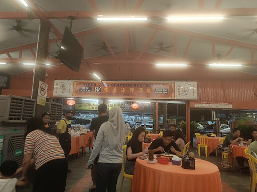 ๆธฏๆฏๆตท้ฒๆฅผ River View Seafood Restaurant ๆธฏๆฏๆตท้ฒๆฅผ River View Seafood Restaurant