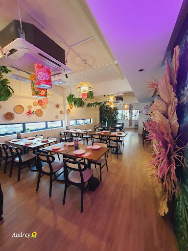 M Dining M Dining