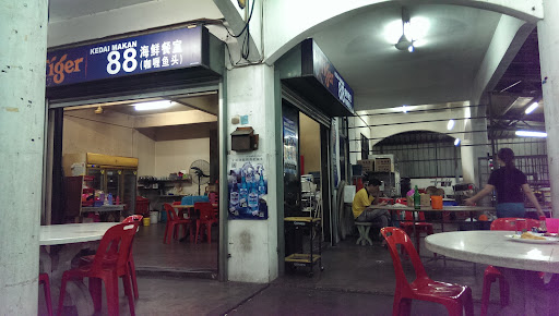Kedai Makan 88 麻坡88海鲜餐室