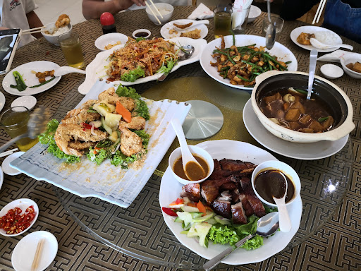 Xin Yang Seafood Restaurant • Batu Pahat