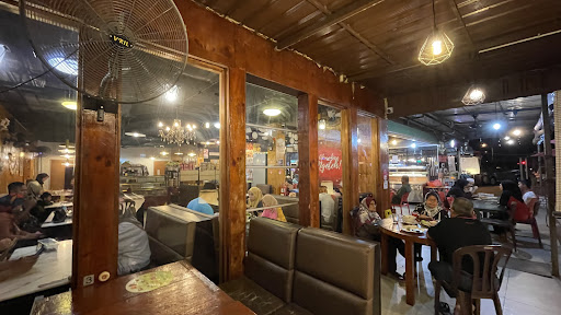 Ngeteh Port Cafe & Dessert Ngeteh Port Cafe & Dessert