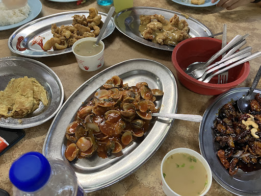 Hassan Mohammad Ong Seafood Restaurant