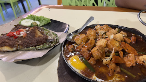 Amysha Village Ikan Bakar & Seafood Kota Tinggi Amysha Village Ikan Bakar & Seafood Kota Tinggi