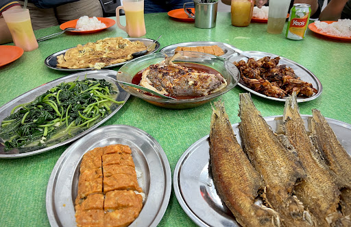 Merlin Asam Fish Restaurant • Muar Merlin Asam Fish Restaurant • Muar