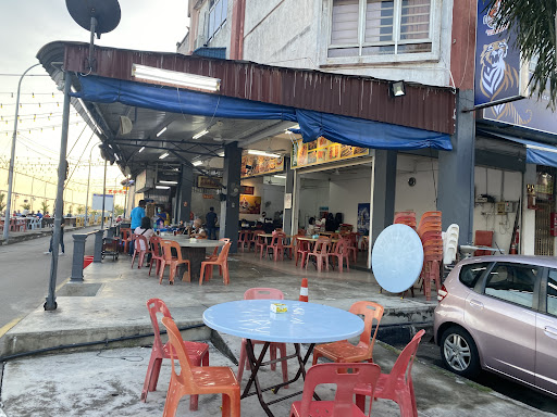Zu Qiu Seafood Corner Restaurant, Pontian, Johore.