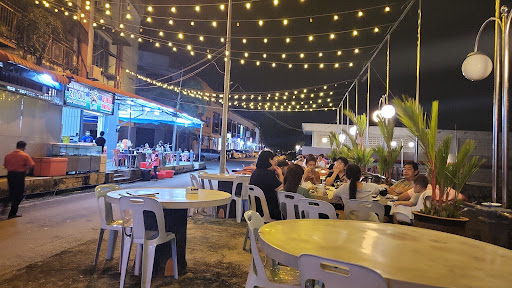 Soccer field seafood restaurant Soccer field seafood restaurant