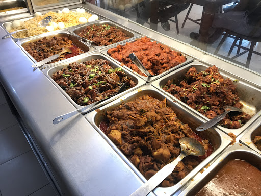 Restoran Bharataa Villas