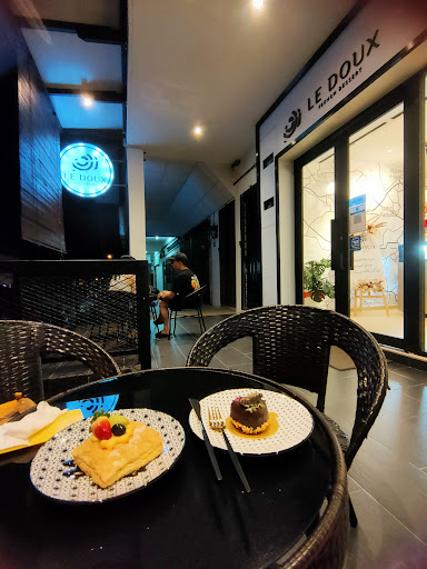 Le•Doux Cafe