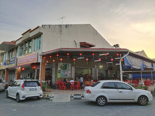 Chong Wahh Seafood Restaurant 仲华海鲜饭店