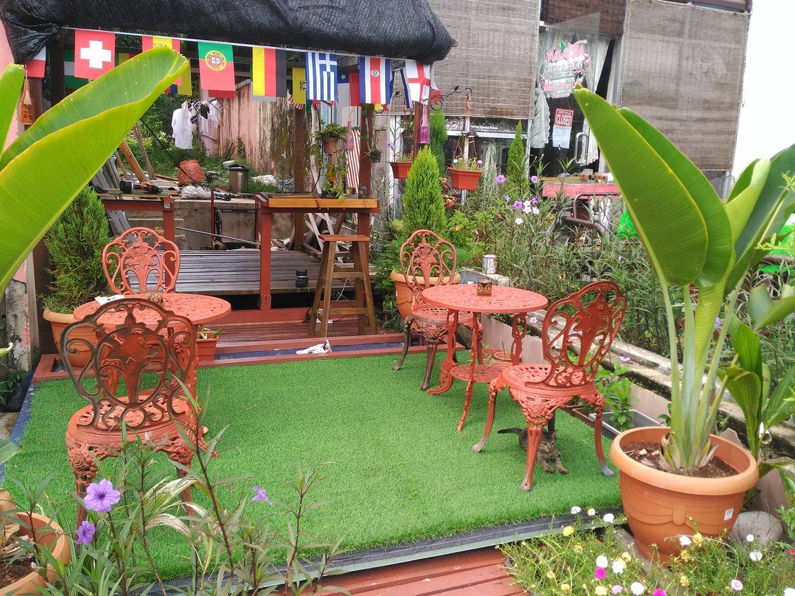 gypsy garden jerantut cafe