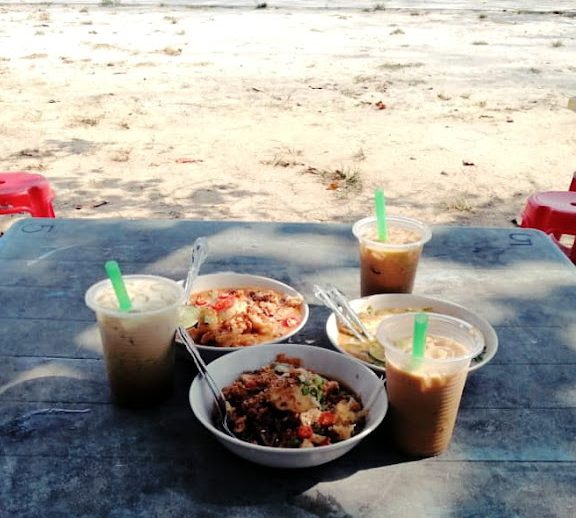 hafiz rojak telaga harbour pantai kok